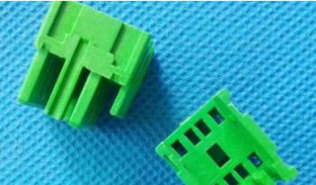 注塑成型時(shí)遇到這四大常見(jiàn)問(wèn)題